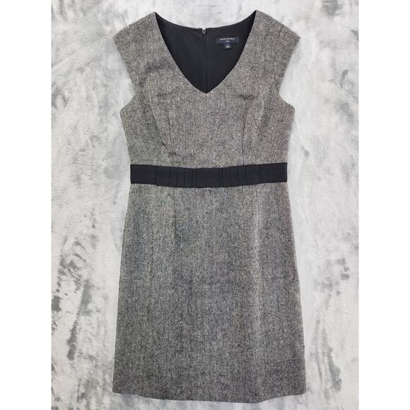 Banana Republic Wool Tweed Sleeveless Sheath Dress Size 6P Gray Black Preppy - Picture 1 of 11